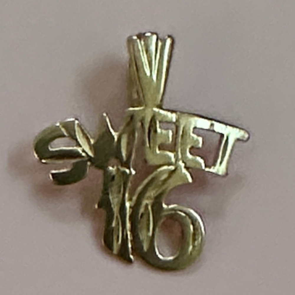 14k real solid Gold Sweet 16 Pendant